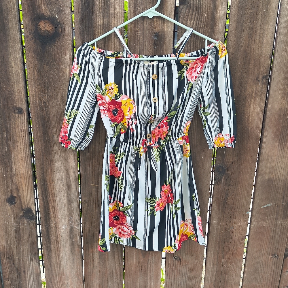 BLUSH | Black and White Striped Off Shoulder Dress S 7